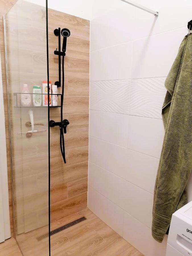Szentgotthárd Shine Apartman מראה חיצוני תמונה